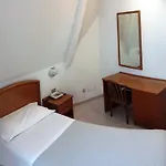 Eden Hotel 3*